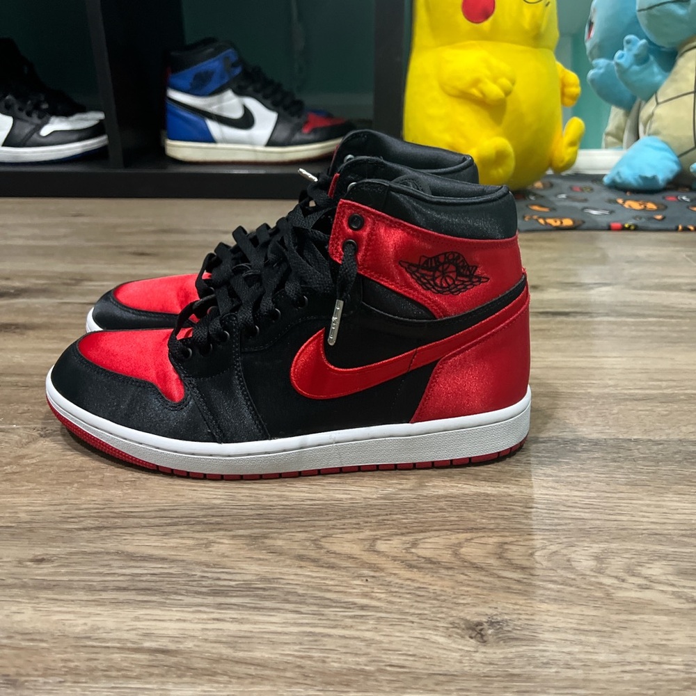 Jordan 1 Satin Bred size 9